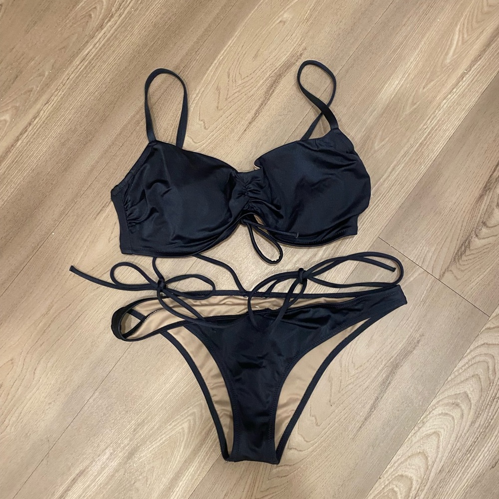 Shade & Shore Navy Bikini Set
